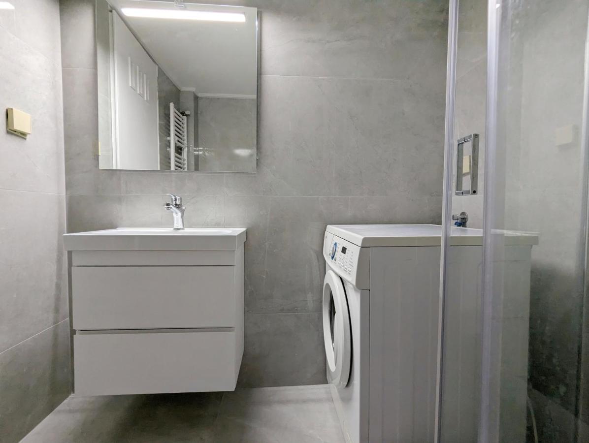Victroria Grand Palace Apartment Атина Екстериор снимка
