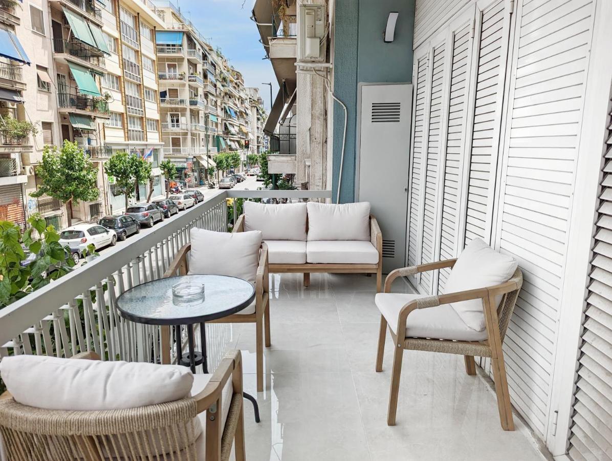 Victroria Grand Palace Apartment Атина Екстериор снимка