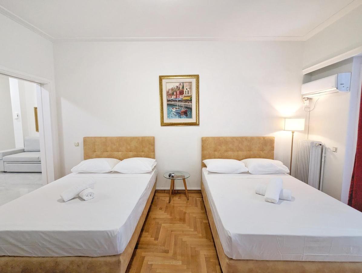 Victroria Grand Palace Apartment Атина Екстериор снимка