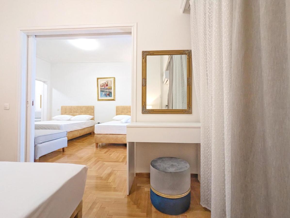 Victroria Grand Palace Apartment Атина Екстериор снимка
